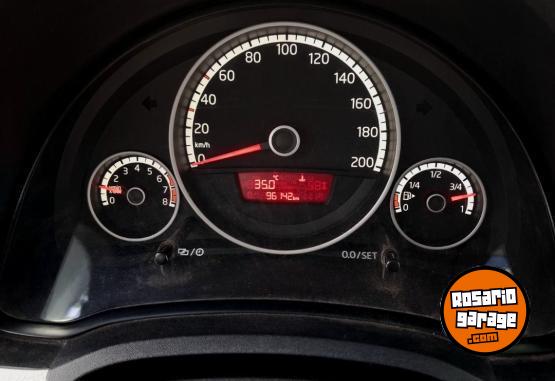 Autos - Volkswagen Up 2015 Nafta 96150Km - En Venta