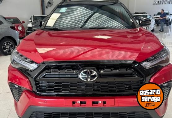 Autos - Toyota COROLLA CROSS GR 2024 Nafta 1234Km - En Venta