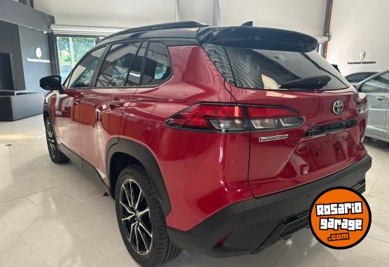 Autos - Toyota COROLLA CROSS GR 2024 Nafta 1234Km - En Venta