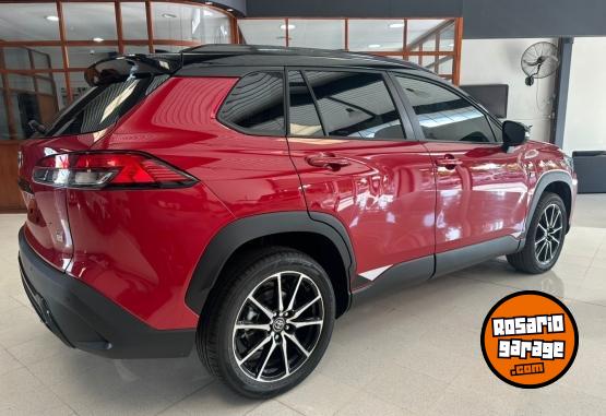 Autos - Toyota COROLLA CROSS GR 2024 Nafta 1234Km - En Venta