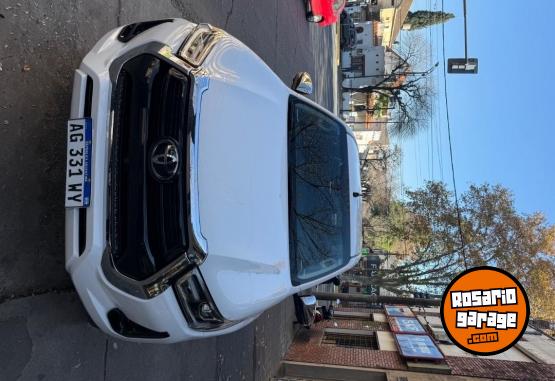 Camionetas - Toyota SRX 4x4 AUTOM�TICA 2023 Diesel 19000Km - En Venta