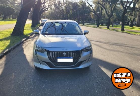 Autos - Peugeot 208 2022 Nafta 44000Km - En Venta