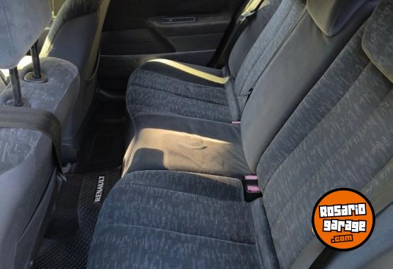 Autos - Renault Megane ll 2008 Diesel 260000Km - En Venta