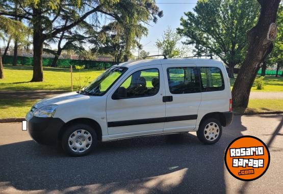 Utilitarios - Peugeot PARTNER PATAGONICA 2021 Diesel 60000Km - En Venta