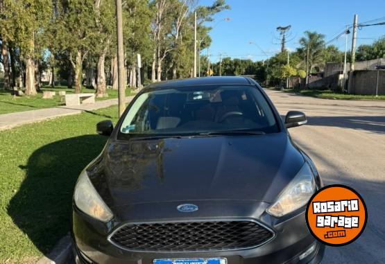 Autos - Ford Fucus 1.6 s 2016 Nafta 150000Km - En Venta