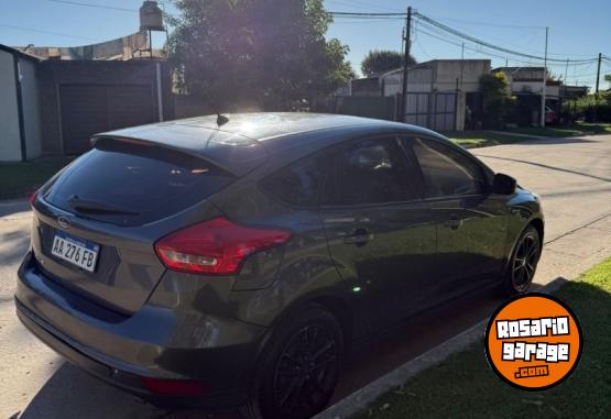 Autos - Ford Fucus 1.6 s 2016 Nafta 150000Km - En Venta