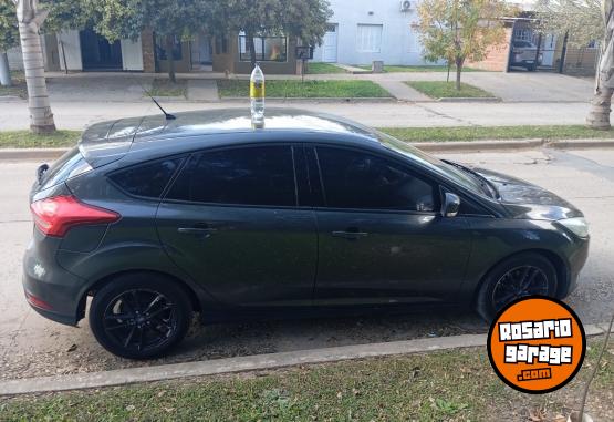 Autos - Ford Fucus 1.6 s 2016 Nafta 150000Km - En Venta