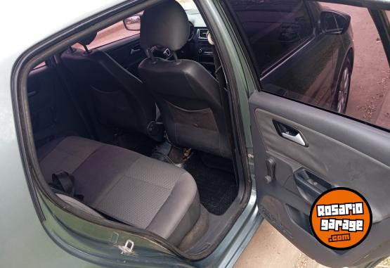 Autos - Volkswagen Fox 2011 Nafta 183000Km - En Venta