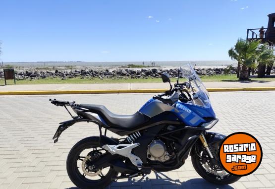 Motos - CF 650 MT 2024 Nafta 15000Km - En Venta
