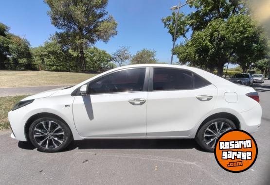 Autos - Toyota corolla 2017 Nafta 120000Km - En Venta