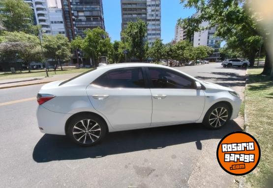 Autos - Toyota corolla 2017 Nafta 120000Km - En Venta
