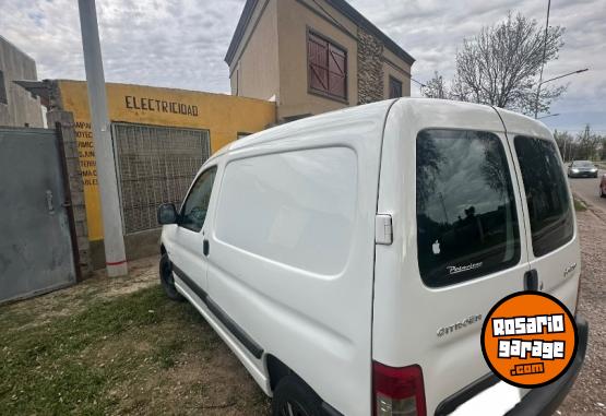 Utilitarios - Citroen berlingo 1.6hdi 2013 Diesel 250000Km - En Venta