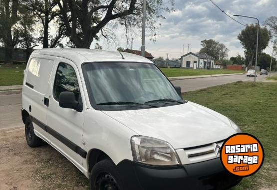 Utilitarios - Citroen berlingo 1.6hdi 2013 Diesel 250000Km - En Venta