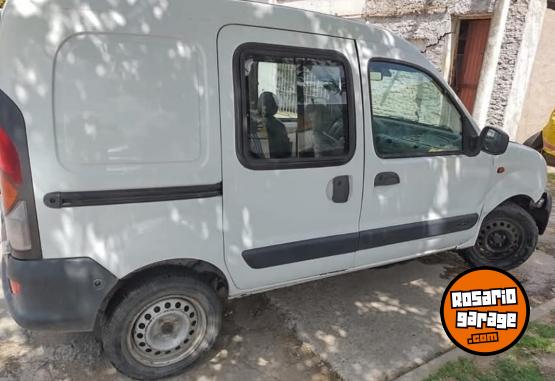 Utilitarios - Renault Kangoo 2006 Nafta 300000Km - En Venta
