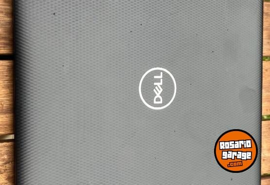 Inform�tica - Laptop DELL INSPIRON 15" 3000 - En Venta