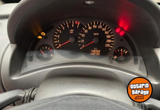 Autos - Chevrolet 2004 2004 Nafta 140000Km - En Venta