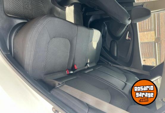 Camionetas - Hyundai Tucson 2013 GNC 179000Km - En Venta