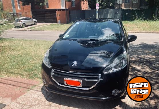 Autos - Peugeot 208 2016 Nafta 65000Km - En Venta