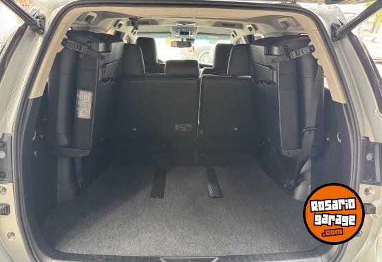 Camionetas - Toyota Sw4 srx at6  7 asientos 2023 Diesel 101000Km - En Venta