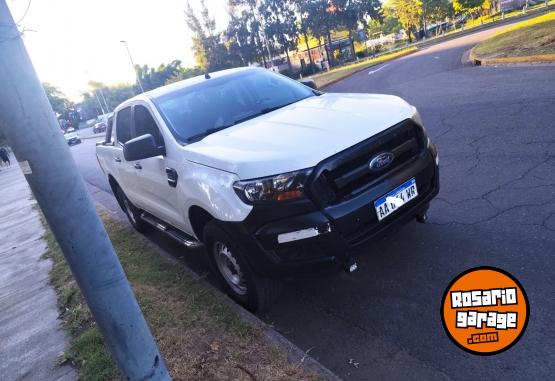 Camionetas - Ford Ranger 2016 GNC 127000Km - En Venta