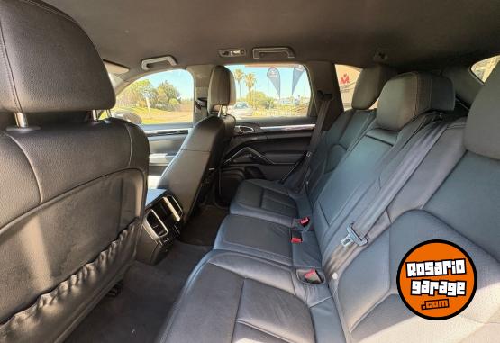 Autos - Porsche Cayenne 3.6 V6 300HP 2012 Nafta 144000Km - En Venta