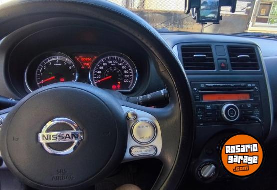 Autos - Nissan Versa Advance pur� drive 2014 Nafta 178800Km - En Venta
