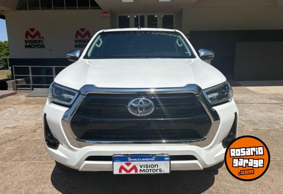 Camionetas - Toyota Hilux 4x2 SRV 2.8 TDI AT 2021 Diesel 85000Km - En Venta