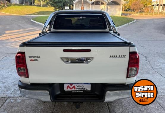 Camionetas - Toyota Hilux 4x2 SRV 2.8 TDI AT 2021 Diesel 85000Km - En Venta