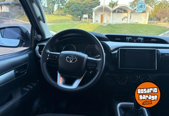 Camionetas - Toyota Hilux 4x2 SRV 2.8 TDI AT 2021 Diesel 85000Km - En Venta