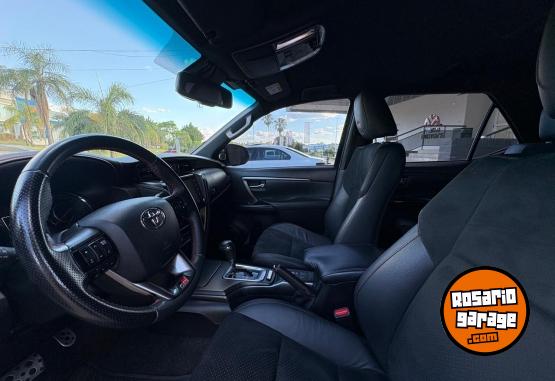 Autos - Toyota SW4 4X4 GR-S 2.8 TDI AT. 2022 Nafta 95000Km - En Venta