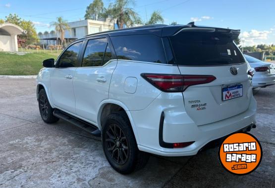 Autos - Toyota SW4 4X4 GR-S 2.8 TDI AT. 2022 Nafta 95000Km - En Venta