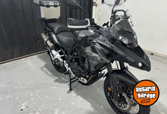 Motos - Benelli 502 X TRK 2023 Nafta 5446Km - En Venta