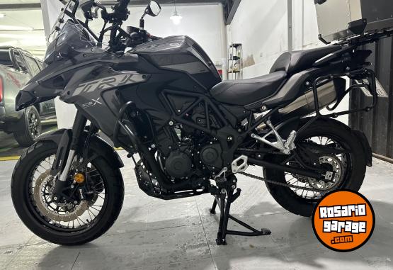 Motos - Benelli 502 X TRK 2023 Nafta 5446Km - En Venta
