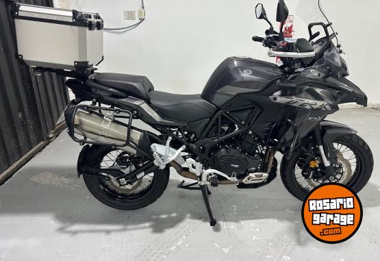 Motos - Benelli 502 X TRK 2023 Nafta 5446Km - En Venta