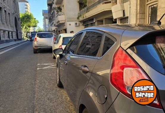 Autos - Ford Fiesta titanium 2013 Nafta 123350Km - En Venta