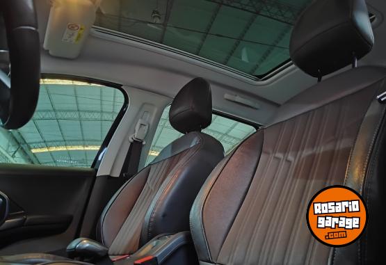 Autos - Peugeot 2008 2018 FELINE 1.6 N 2018 Nafta 60000Km - En Venta