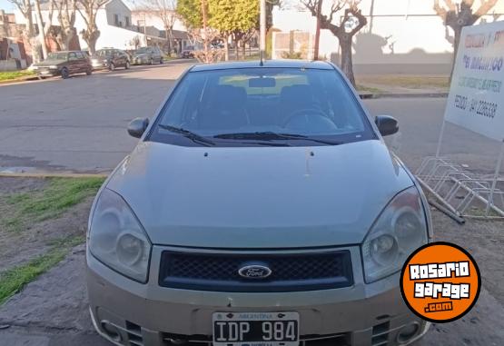 Autos - Ford Fiesta max 2009 Nafta 111111Km - En Venta