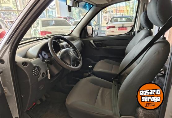 Utilitarios - Peugeot PARTNER 2013 Diesel 162000Km - En Venta