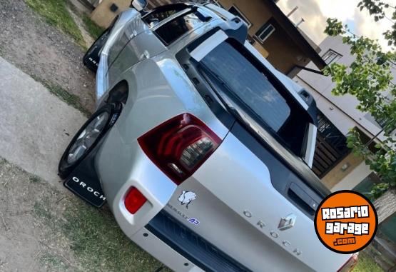 Camionetas - Renault Oroch 2017 GNC 240000Km - En Venta