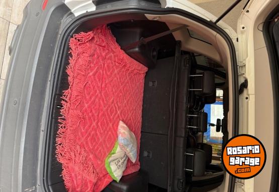 Camionetas - Chevrolet Captiva 2017 Nafta 64000Km - En Venta