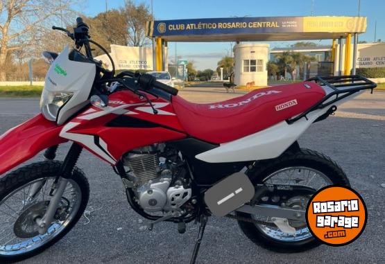 Motos - Honda XR 150 2022 Nafta 7600Km - En Venta