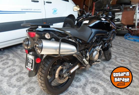 Motos - Suzuki DL 1000 2012 Nafta 30000Km - En Venta