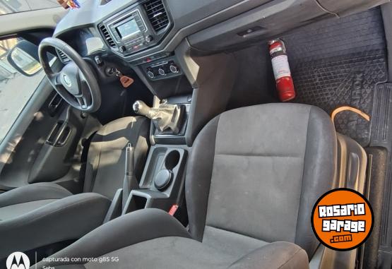 Camionetas - Volkswagen Amarok trendline 2017 Diesel 123000Km - En Venta