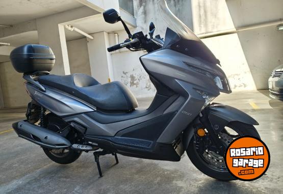 Motos - Kymco x town 250 2022 Nafta 16000Km - En Venta