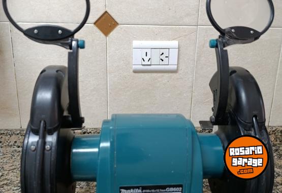 Herramientas - Amoladora de banco Makita GB 602 - En Venta