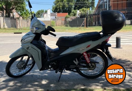 Motos - Honda Wave 110S 2024 Nafta 7500Km - En Venta
