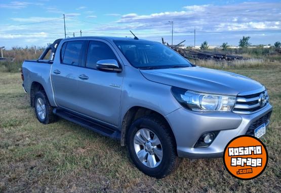 Camionetas - Toyota Hilux 2018 Diesel 180000Km - En Venta