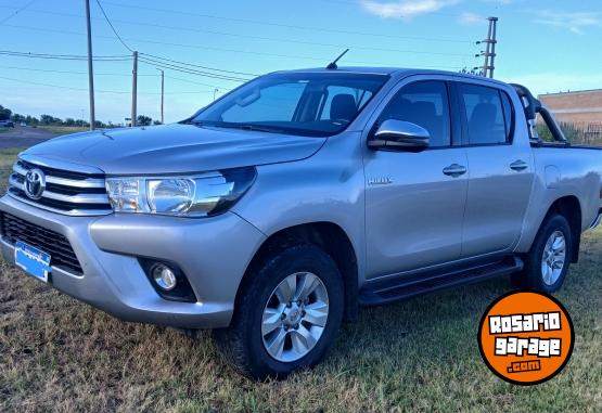 Camionetas - Toyota Hilux 2018 Diesel 180000Km - En Venta