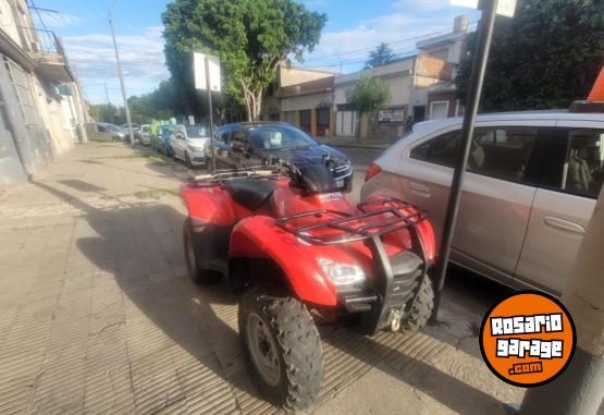Cuatris y UTVs - Honda 420 2010  1554Km - En Venta