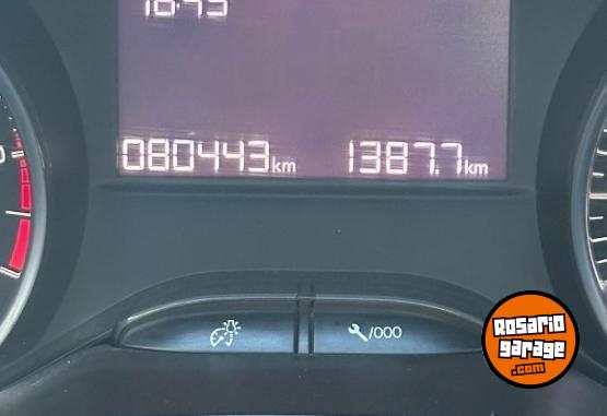 Autos - Peugeot 208 Felini 2014 Nafta 80000Km - En Venta